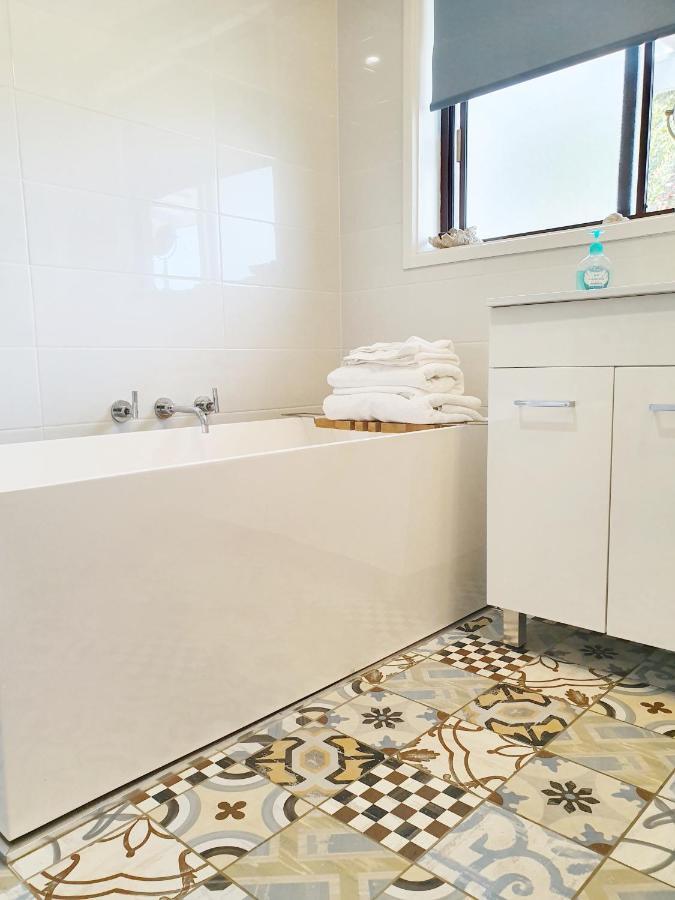 Marazul Best Deal - Stone Bathtub, Wifi, Functional - Mandarins And Lemons When Available Vincentia Exterior foto